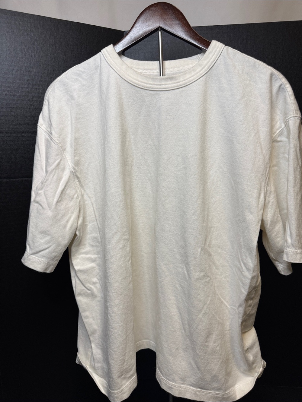 Old Navy Cream Crew Neck Short Sleeve Tee men’s large 105